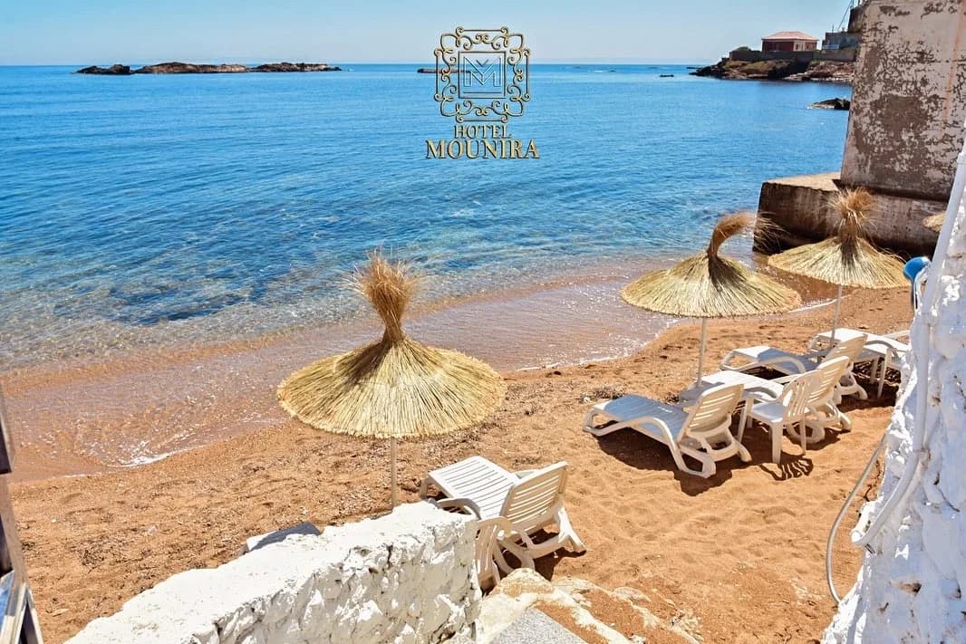 Hotel Mounira 14
